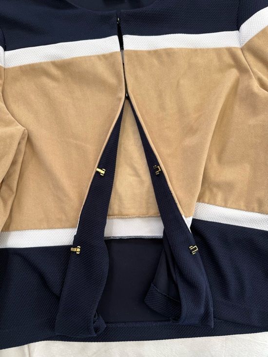 Chico's Travelers Collection Colorblock Jacket Size 2 Navy Tan Open Front - Picture 3 of 5